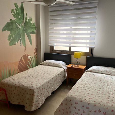 Apartamento Paseo Maritimo Antonio Banderas Málaga Esterno foto