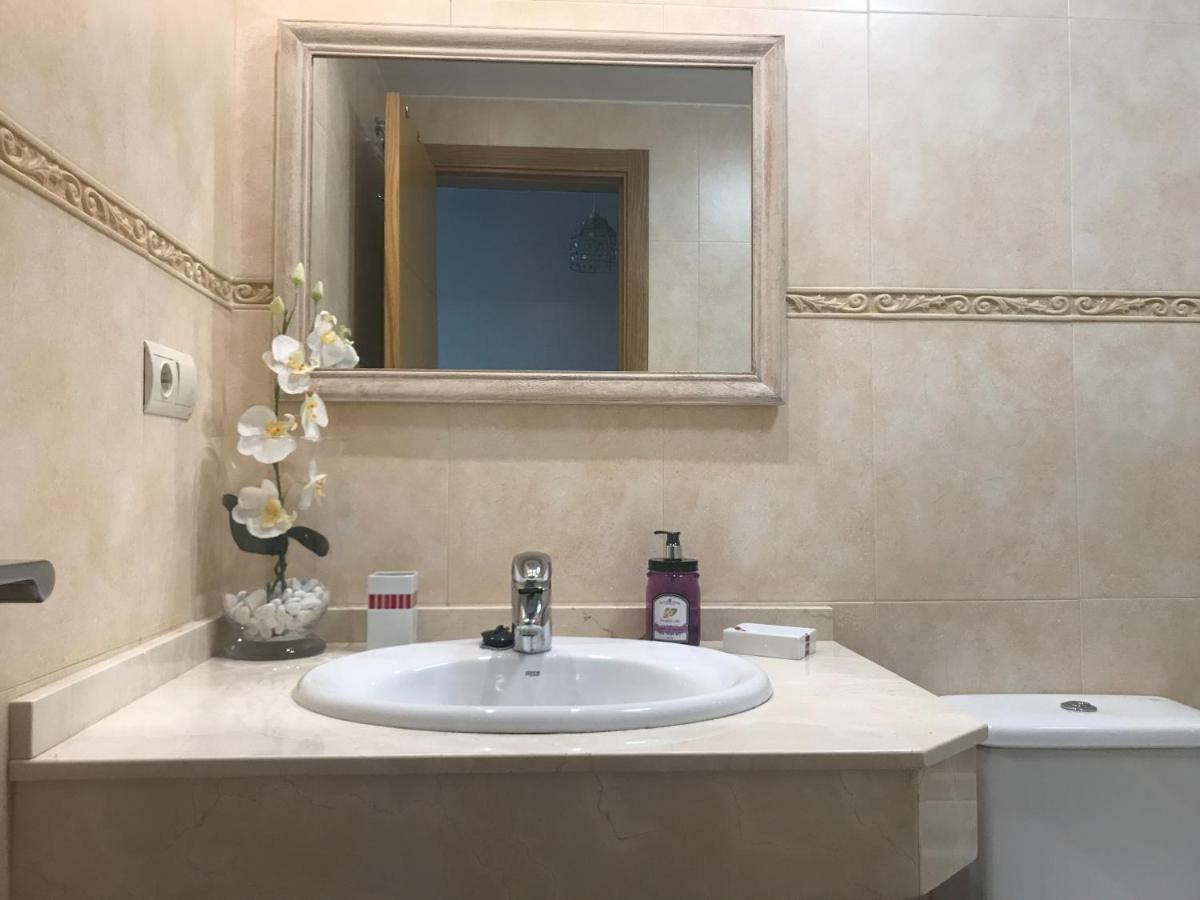 Apartamento Paseo Maritimo Antonio Banderas Málaga Esterno foto