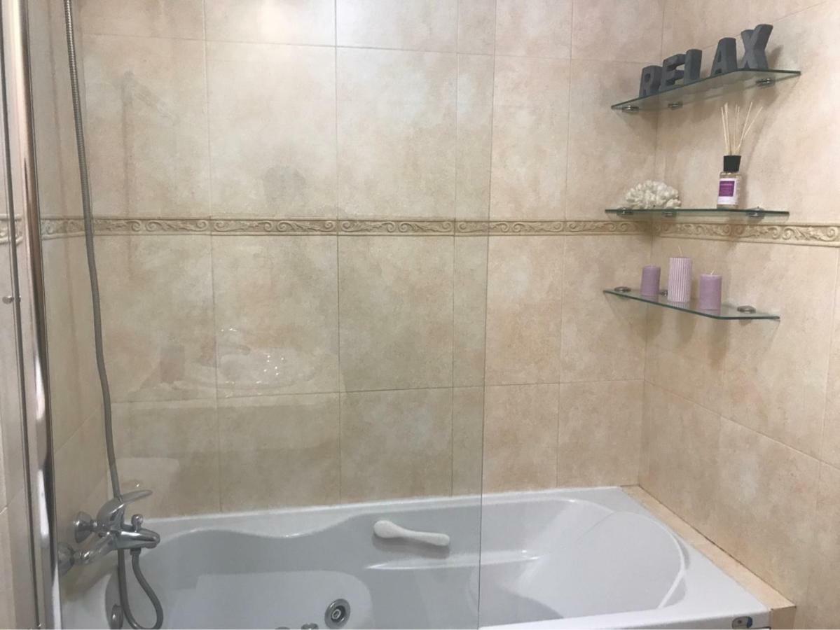 Apartamento Paseo Maritimo Antonio Banderas Málaga Esterno foto
