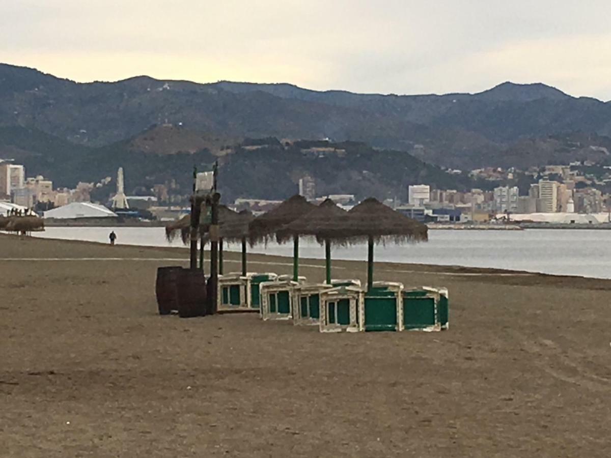 Apartamento Paseo Maritimo Antonio Banderas Málaga Esterno foto
